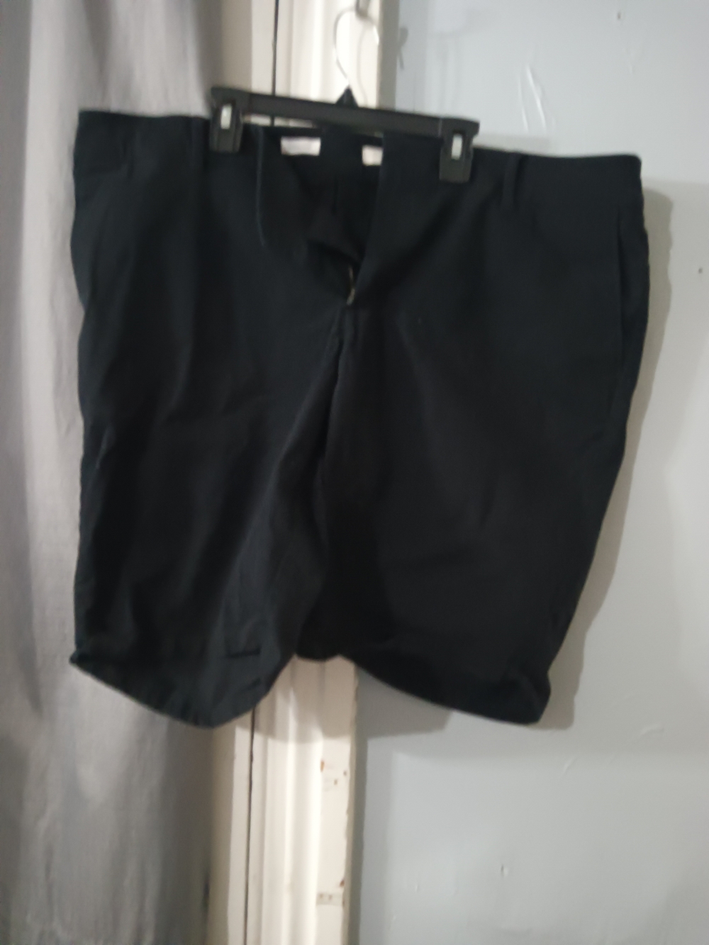 LOFT Black Women's Capris